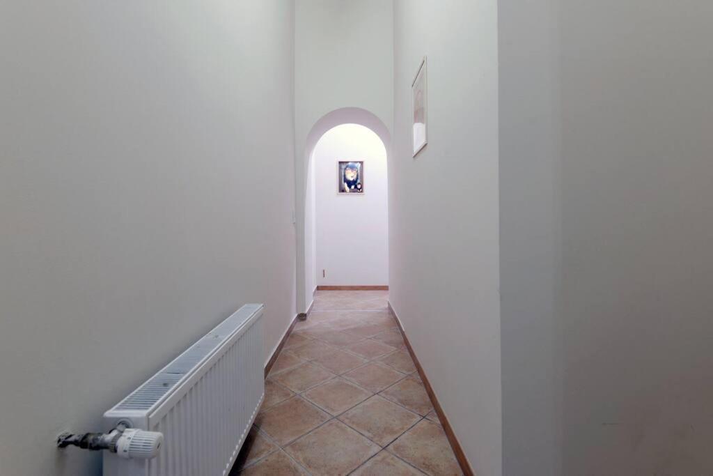 Big 4rooms Kurfuerstendamm Appartamento Berlino