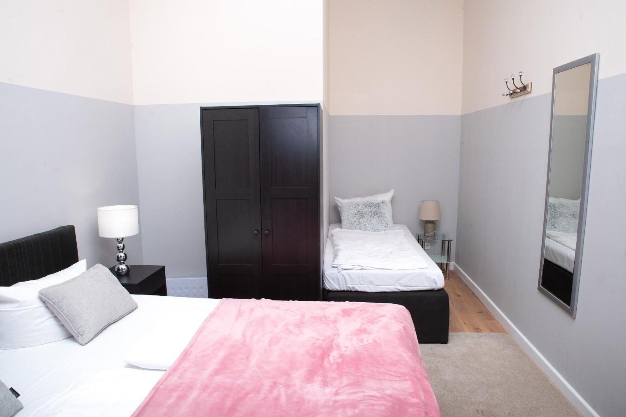 Appartamento Big 4rooms Kurfuerstendamm Berlino